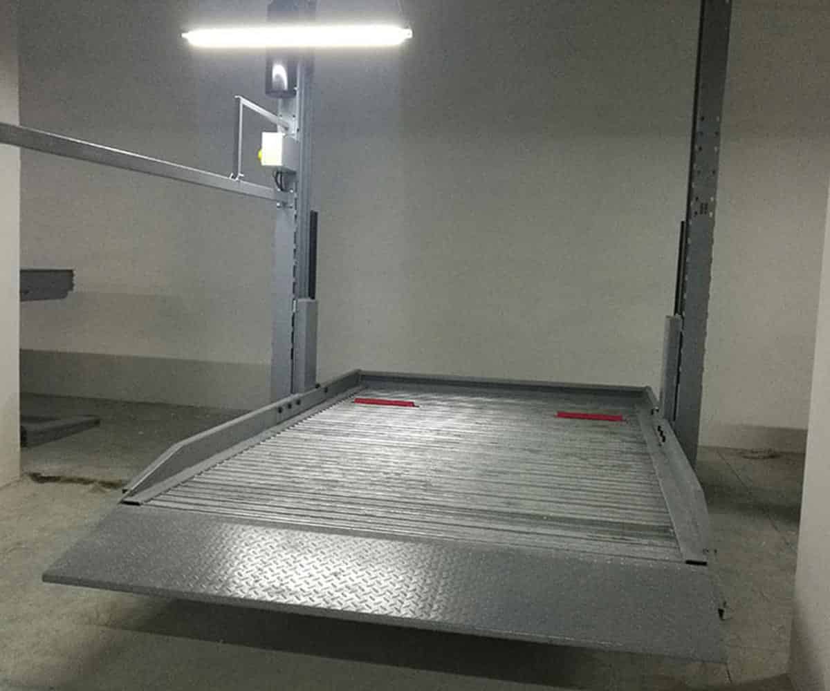 渭城區(qū)三層升降橫移機械式停車位拆除